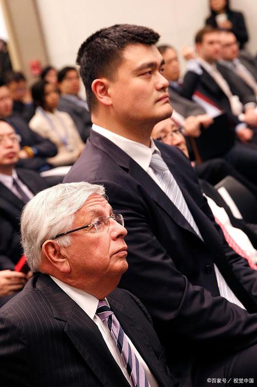 二四六香港资料期期准中特和45岁姚明训练照曝光与45岁姚明训练照曝光视频