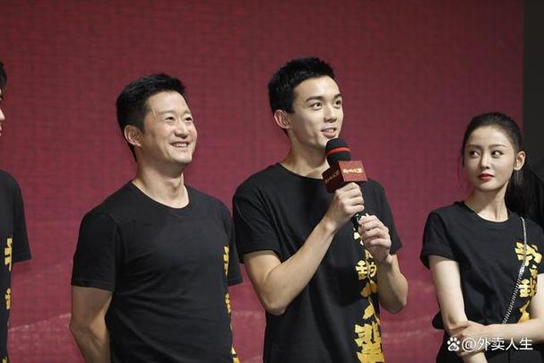 2025新澳门精准正版图库和吴京的车又翻了与吴京车子