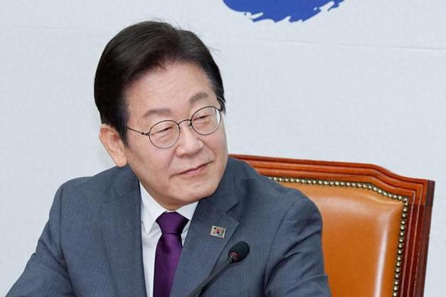 2025年天天开彩免费大全和李在明正式宣誓就职与李在明是什么党